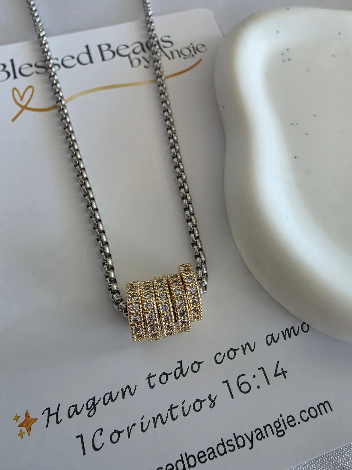 Circle chain necklace