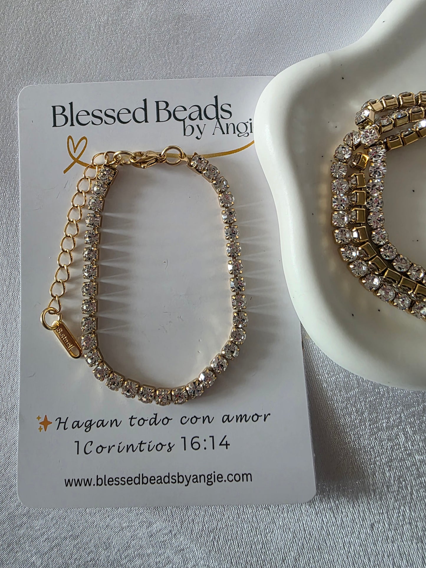 Tennis bracelet