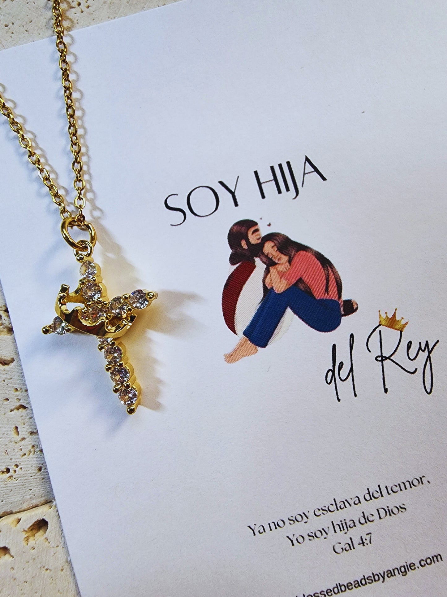 Soy hija del Rey necklace