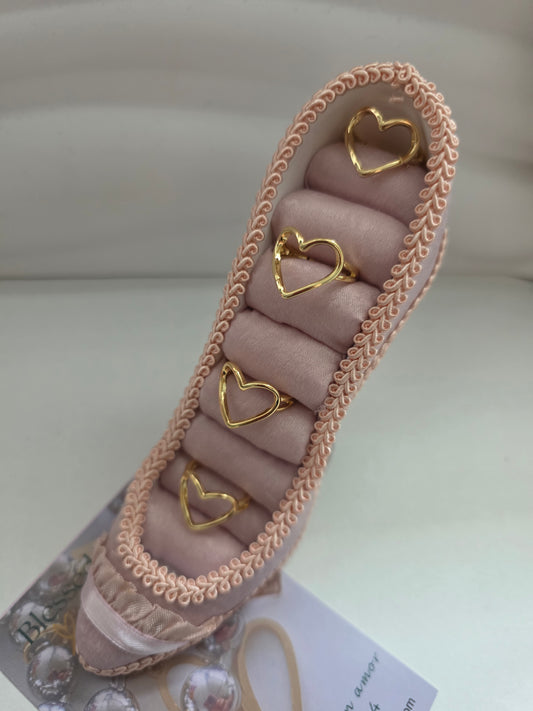 Amara Ring