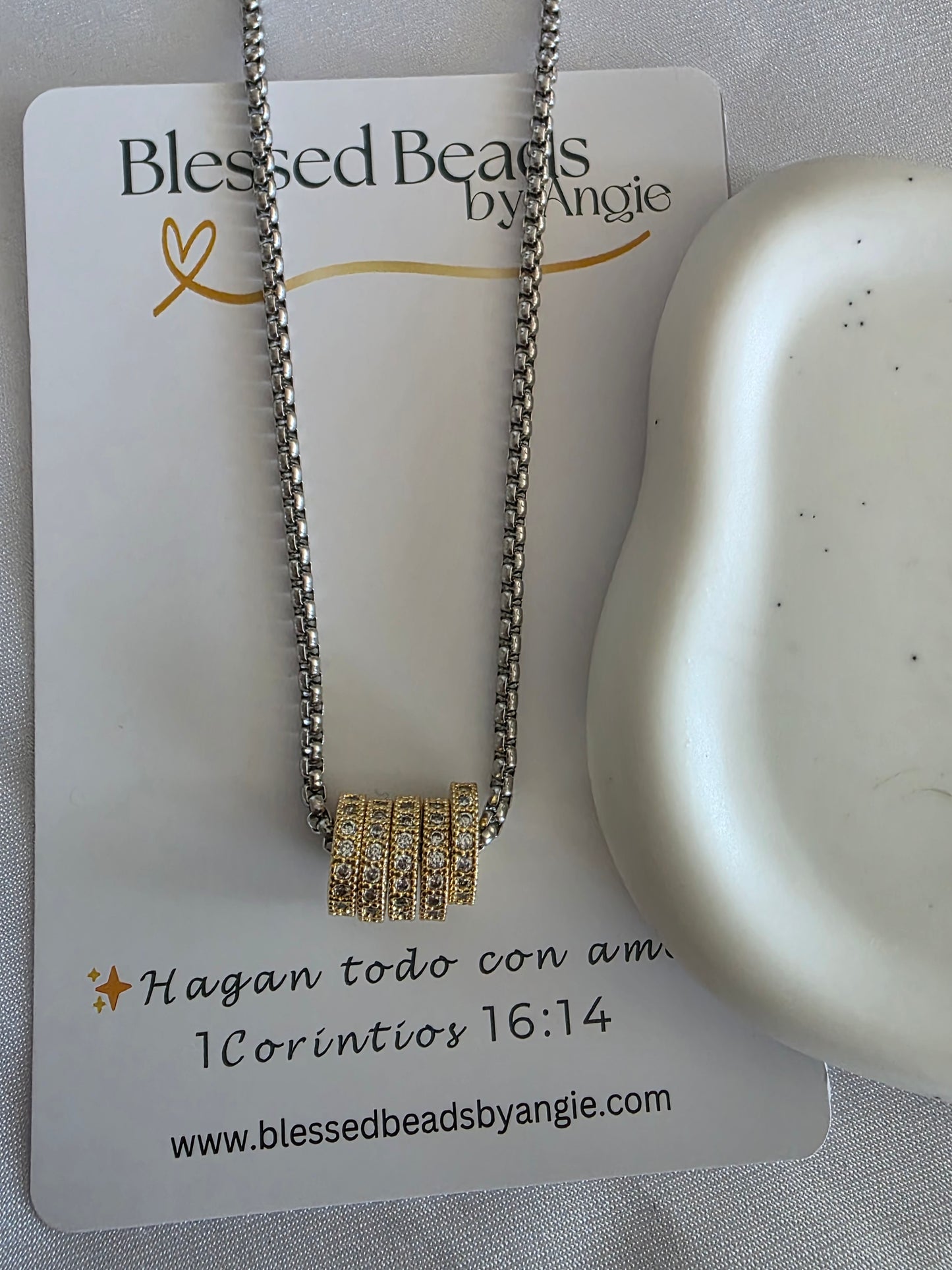 Circle chain necklace