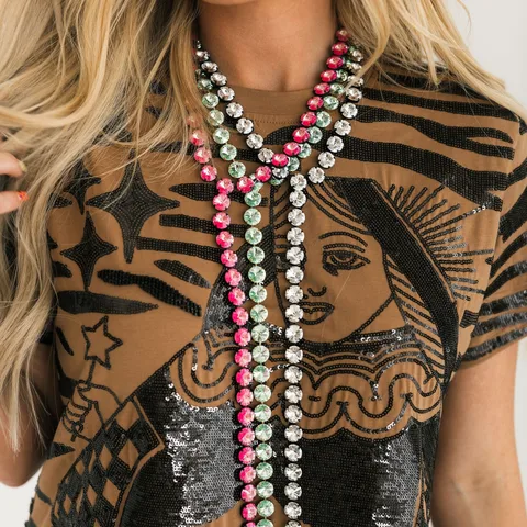 Queen lariat necklace