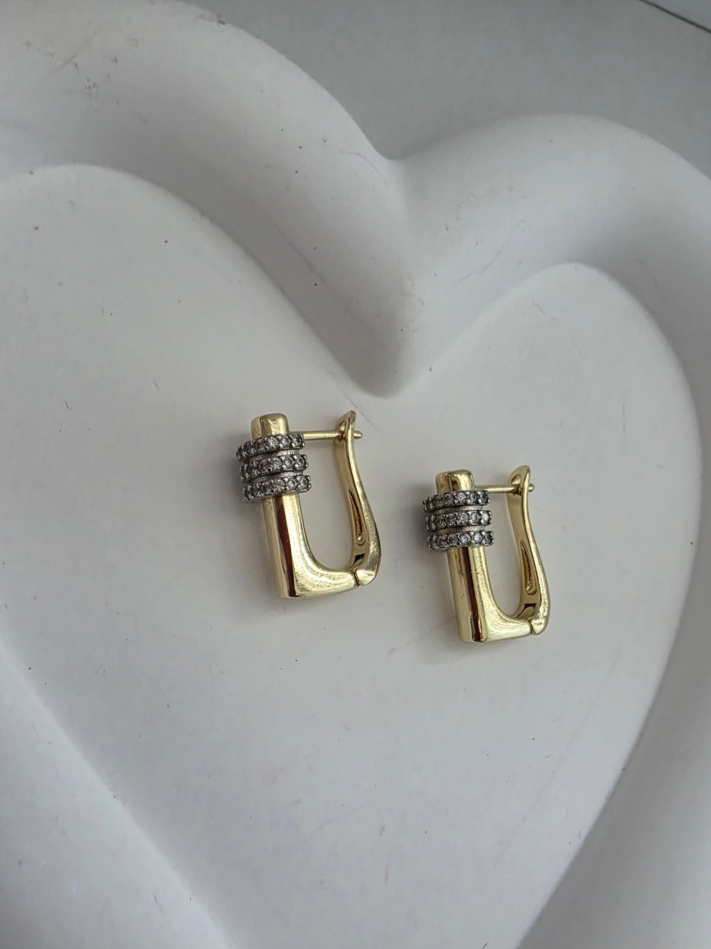 Anniversary earrings