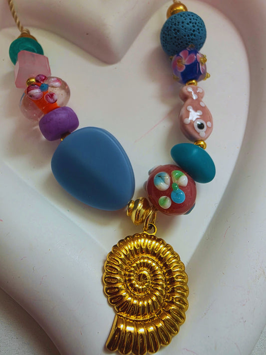 Beachy necklace