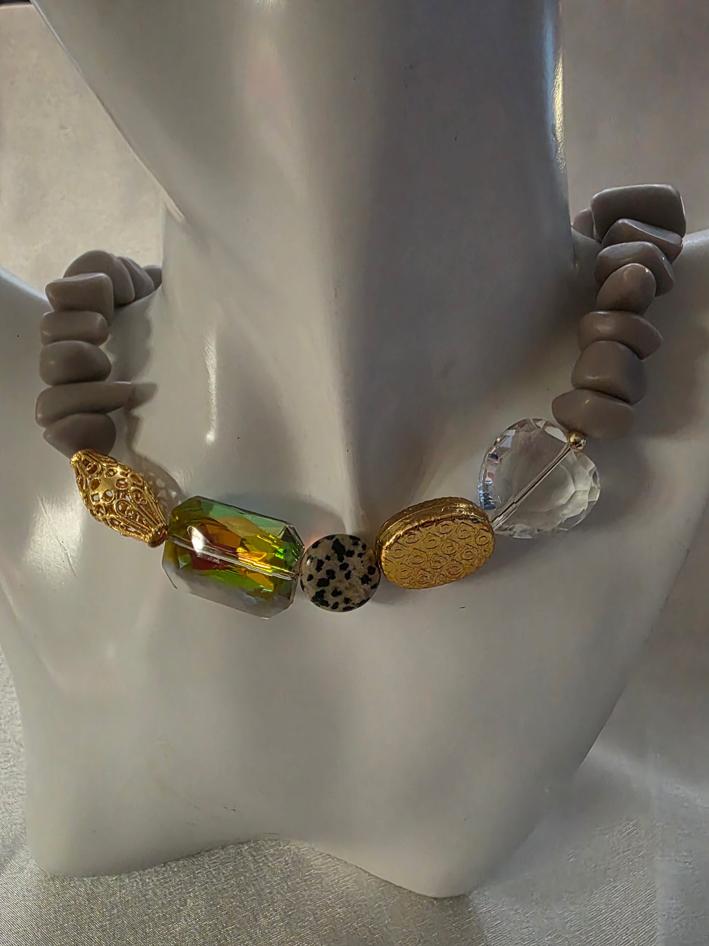 Serina necklace