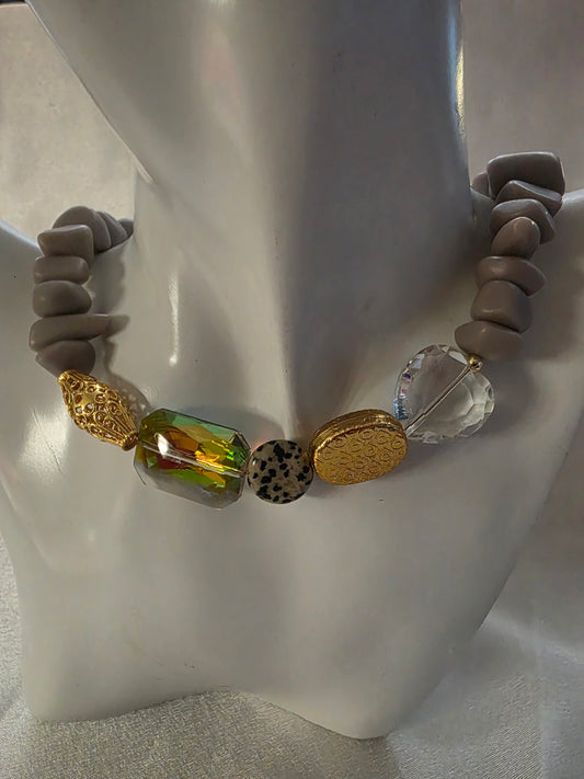 Serina necklace
