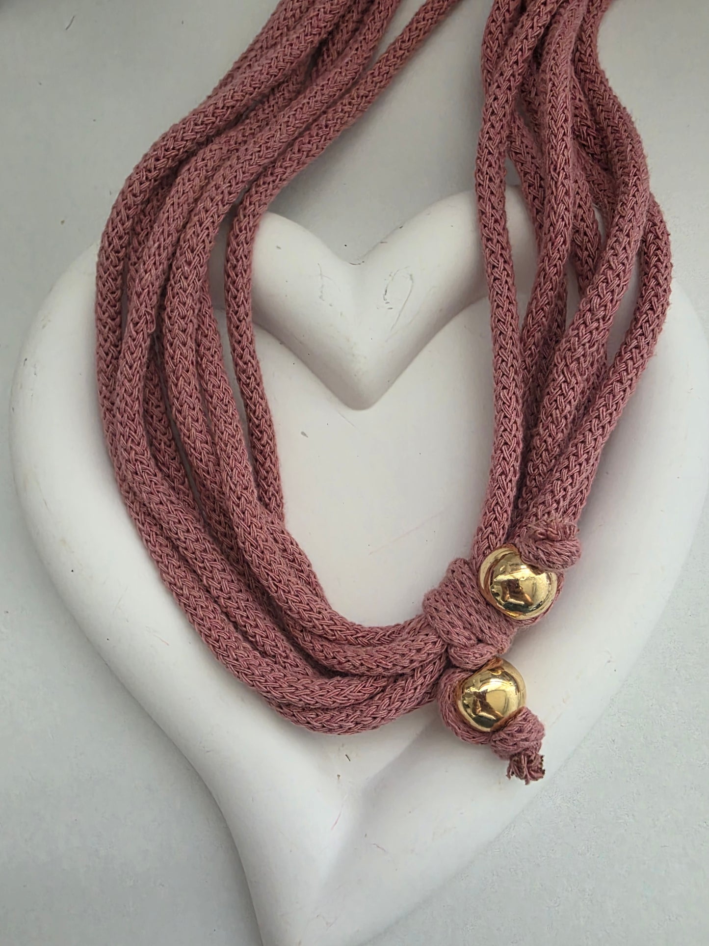 Rose Nude necklace