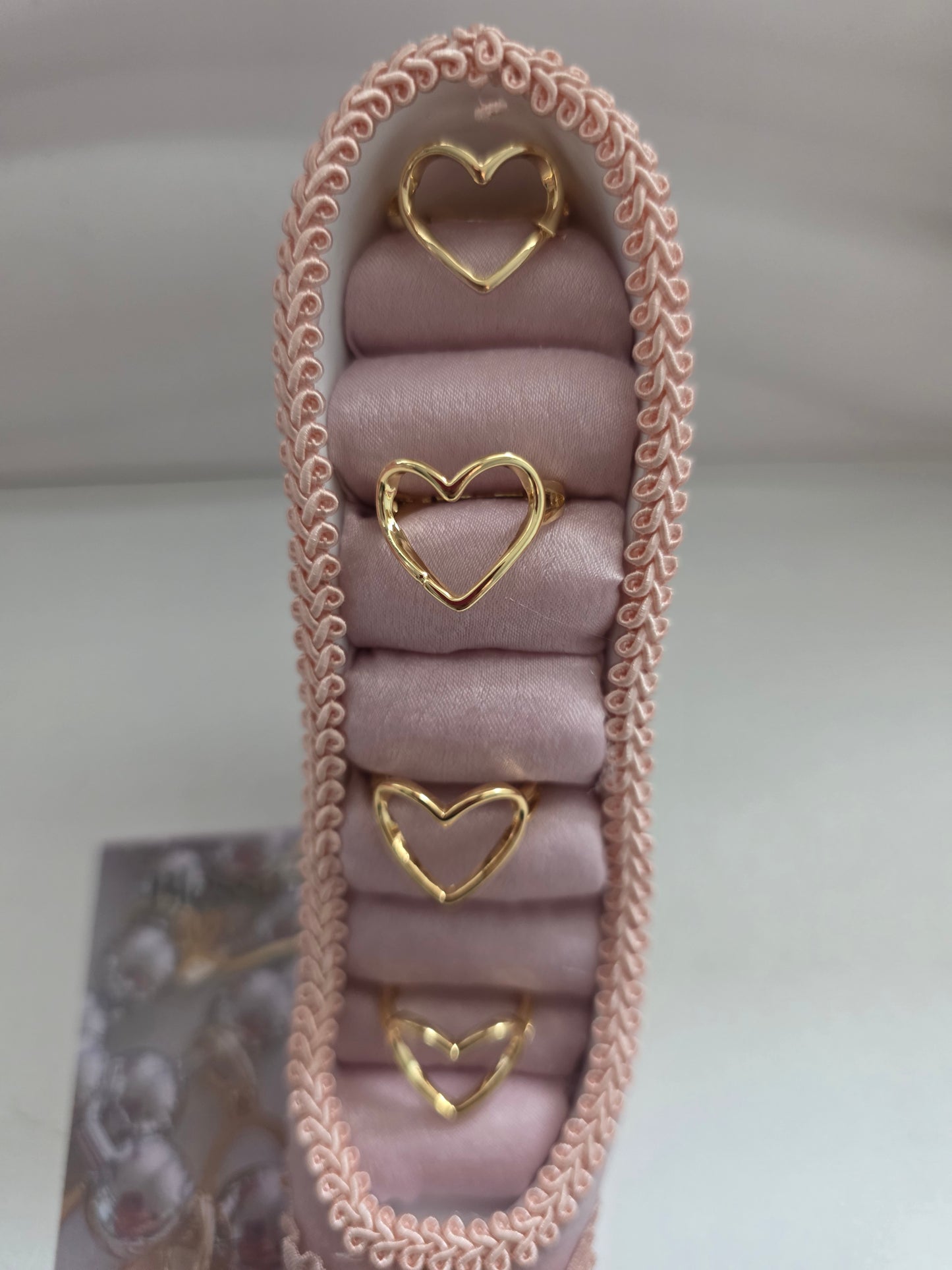 Amara Ring