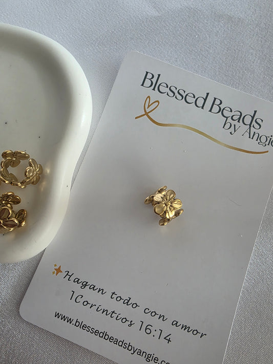 Tropi earcuff