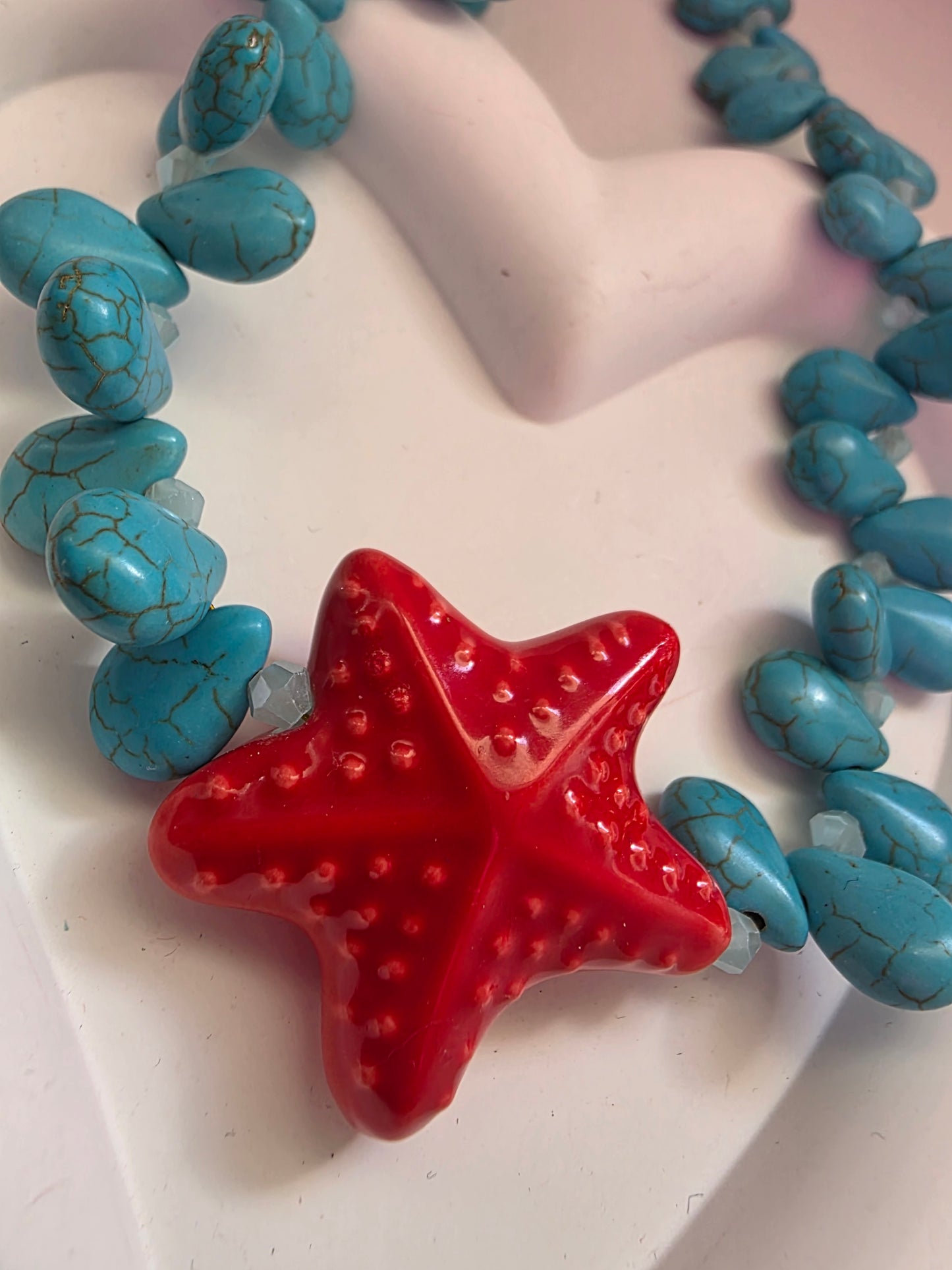 Marea roja necklace