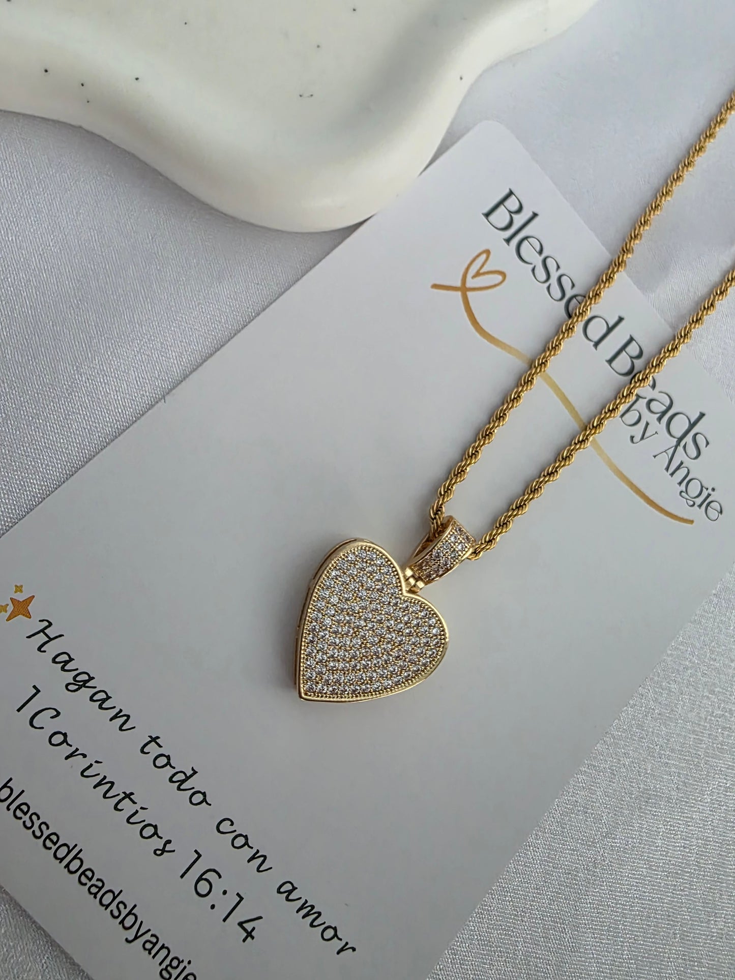 Amada necklace