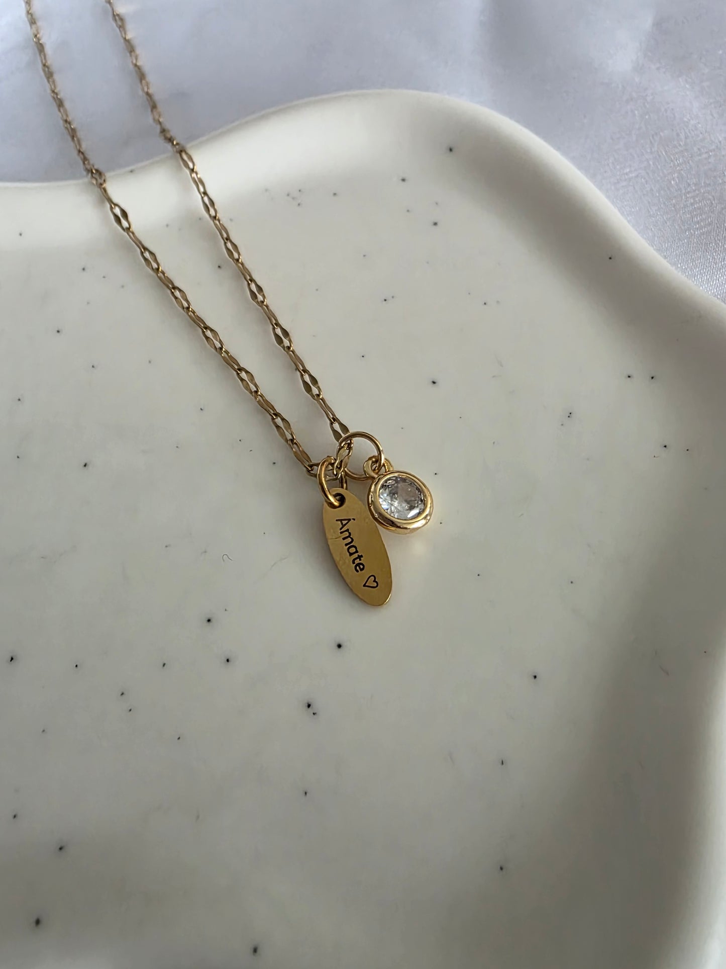 Ámate chain