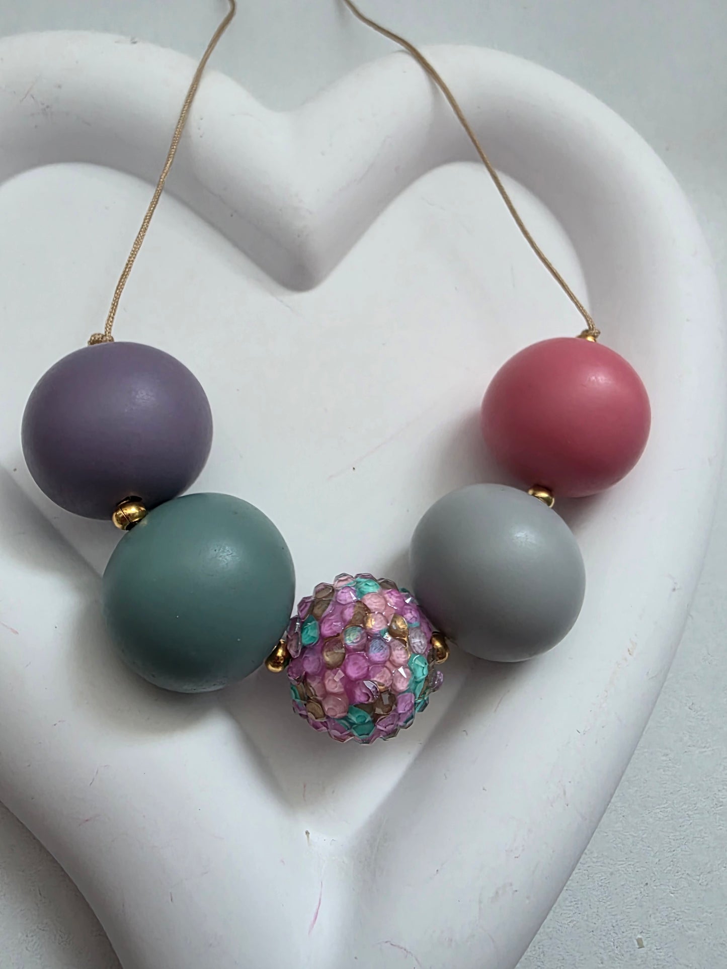 Balloon necklace