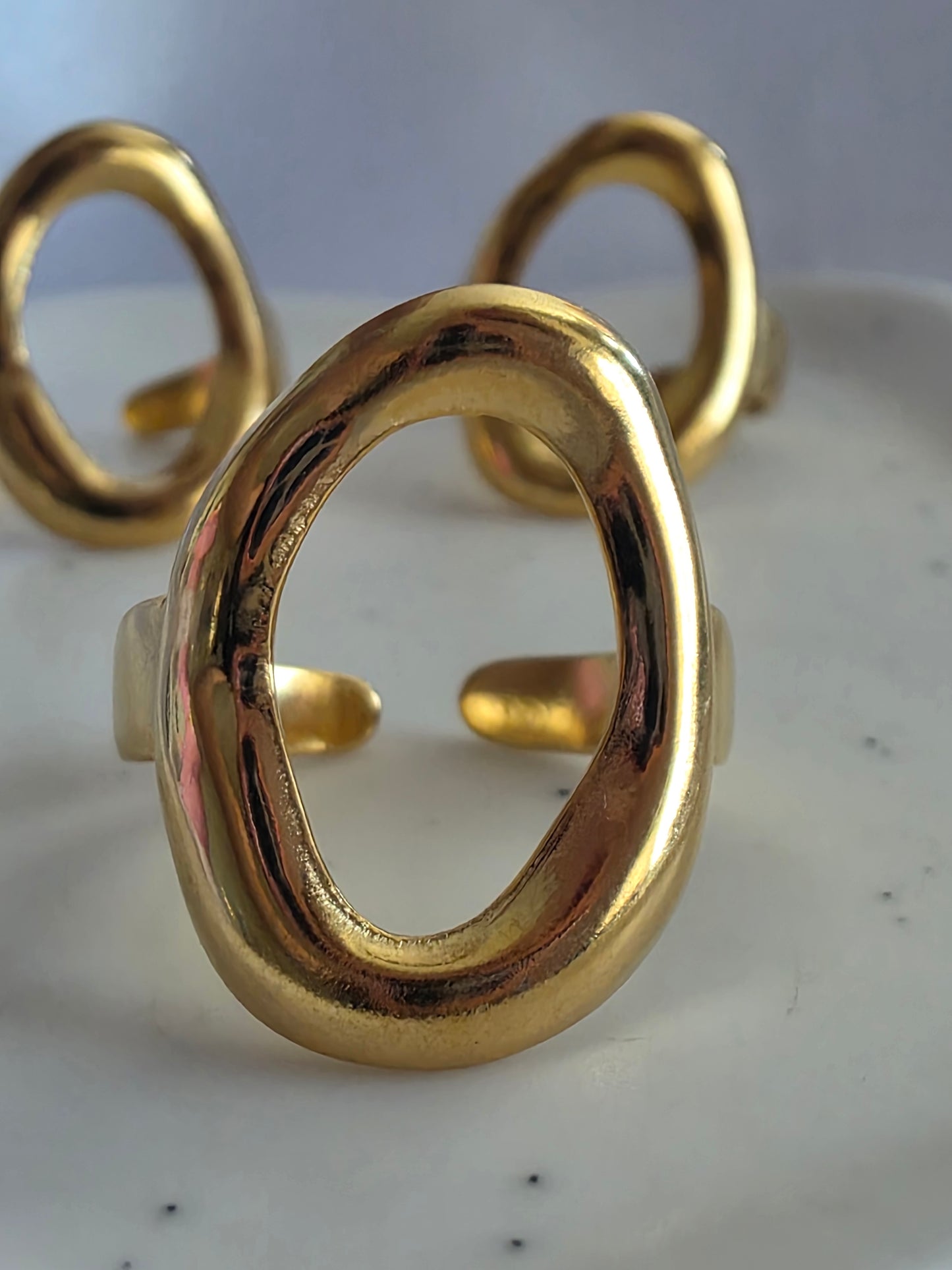 Circle ring