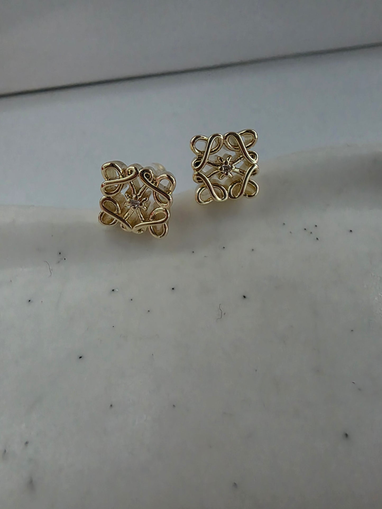 Distinguida earrings